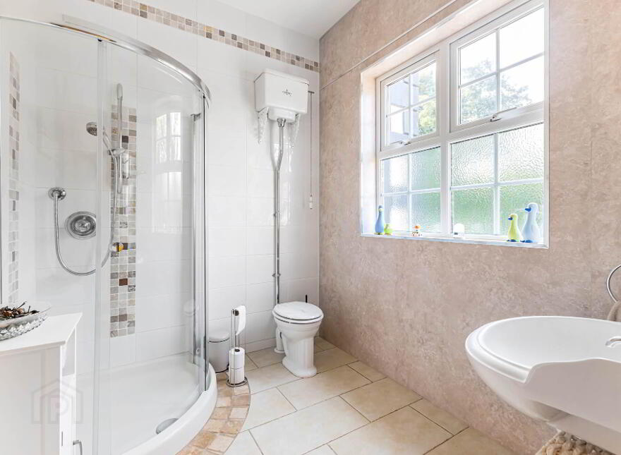 The Oaks, 23 Oakhill Road, Dromore, BT25 1PF