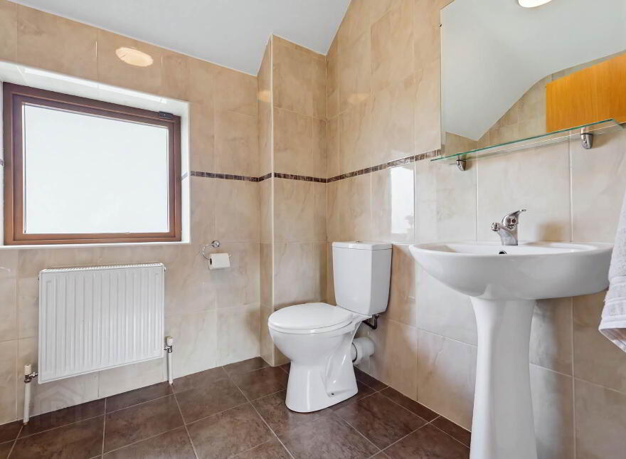 Rahyvira, Donohill, E34WY00