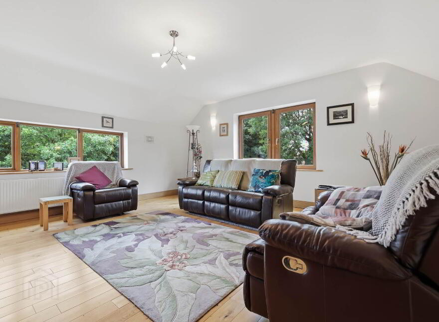 Rahyvira, Donohill, E34WY00