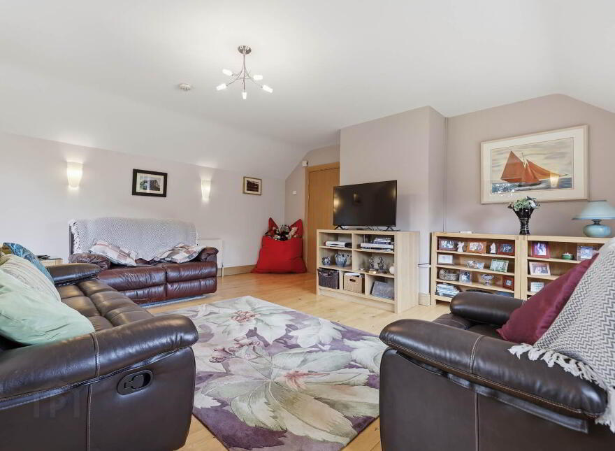 Rahyvira, Donohill, E34WY00