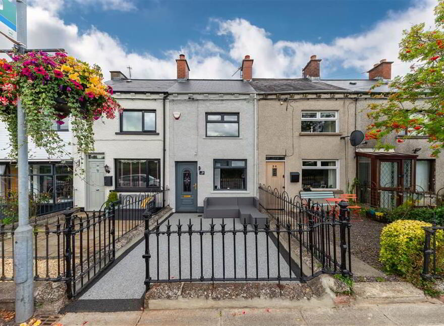 25 Green Hill, Lambeg, Lisburn, BT27 5SN photo