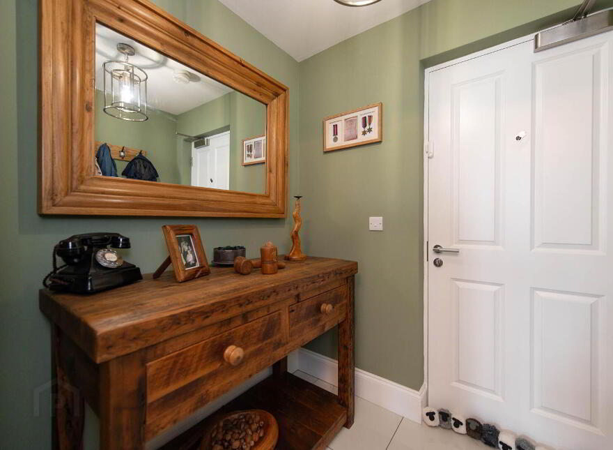 Apt 8, 1 The Tides, Carrickfergus, BT38 8GN