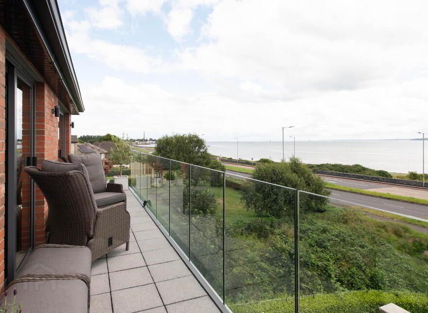 Apt 8, 1 The Tides, Carrickfergus, BT38 8GN