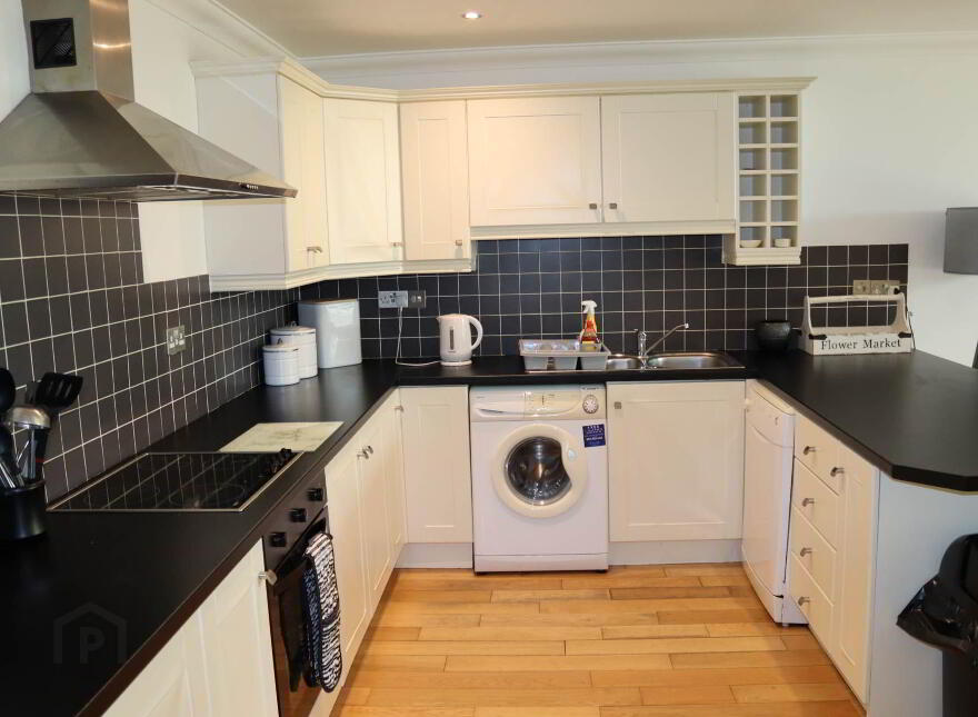 1e Strandview Road, Ballycastle, BT54 6BU
