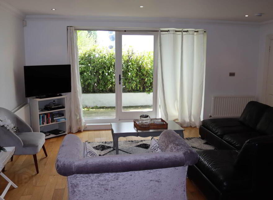 1e Strandview Road, Ballycastle, BT54 6BU