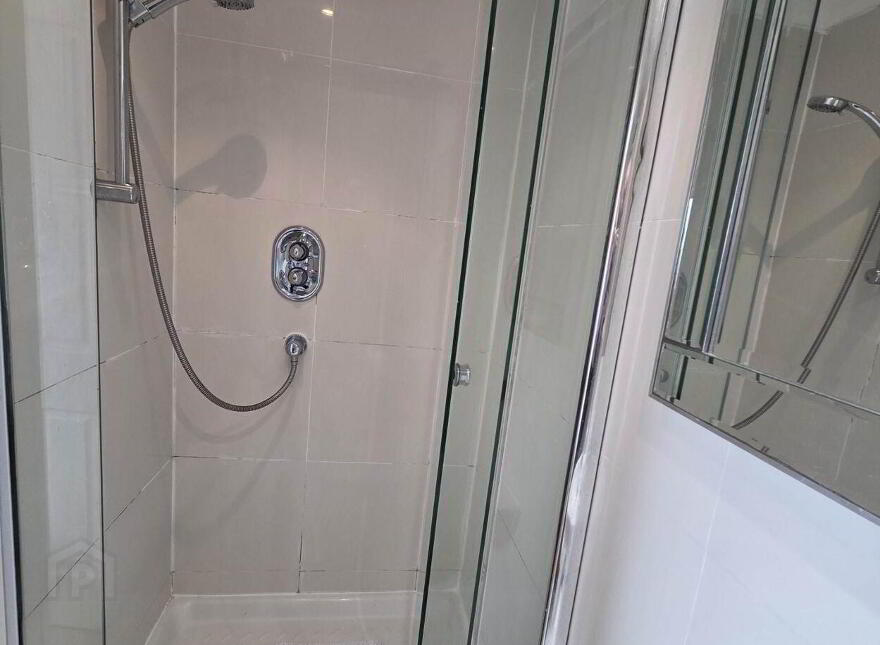 1e Strandview Road, Ballycastle, BT54 6BU