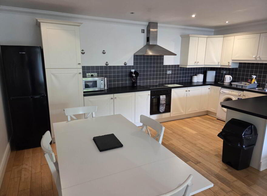 1f Strandview Road, Ballycastle, BT54 6BU