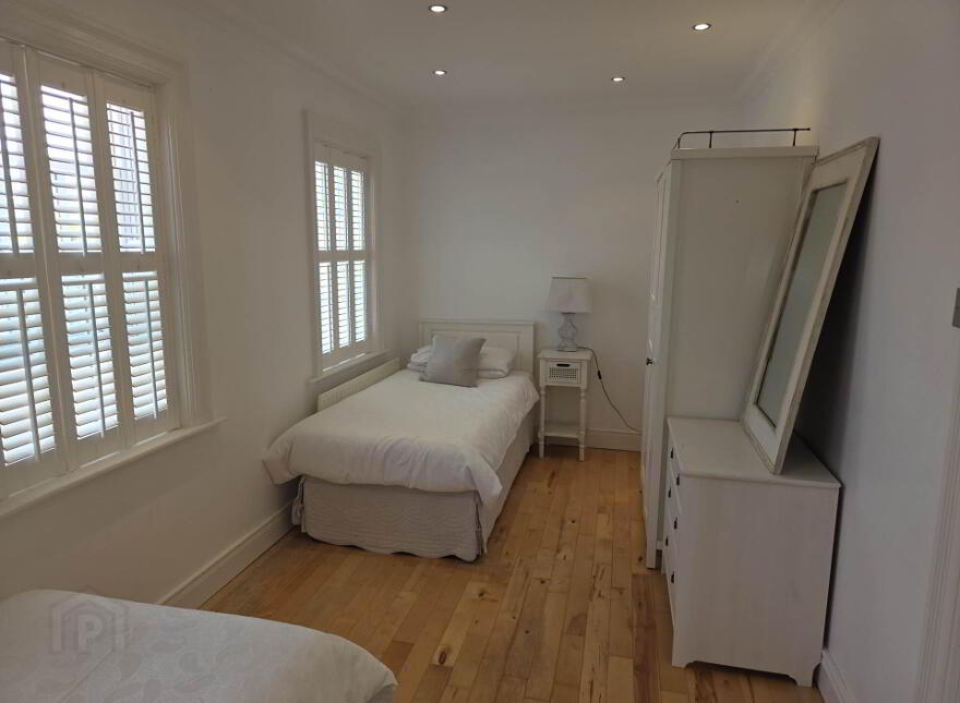 1f Strandview Road, Ballycastle, BT54 6BU
