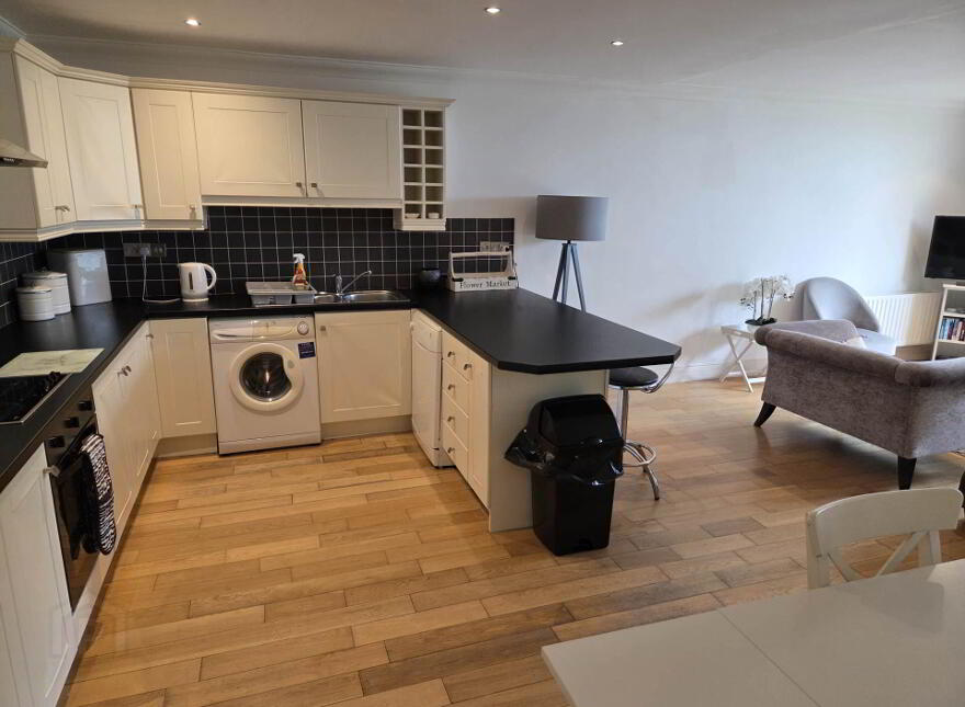 1f Strandview Road, Ballycastle, BT54 6BU