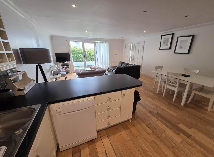 1f Strandview Road, Ballycastle, BT54 6BU