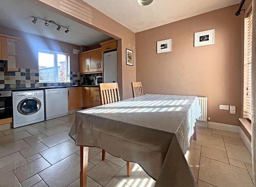 16 Cluain Ailinn, The Burgery, Dungarvan, X35H276