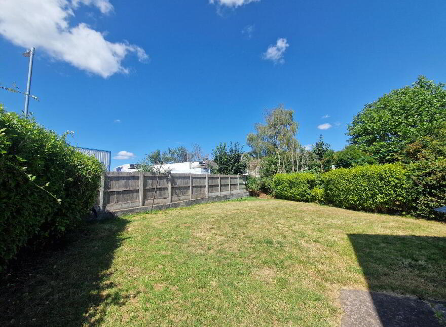 57 White Oaks, Wilton, T12NX9E