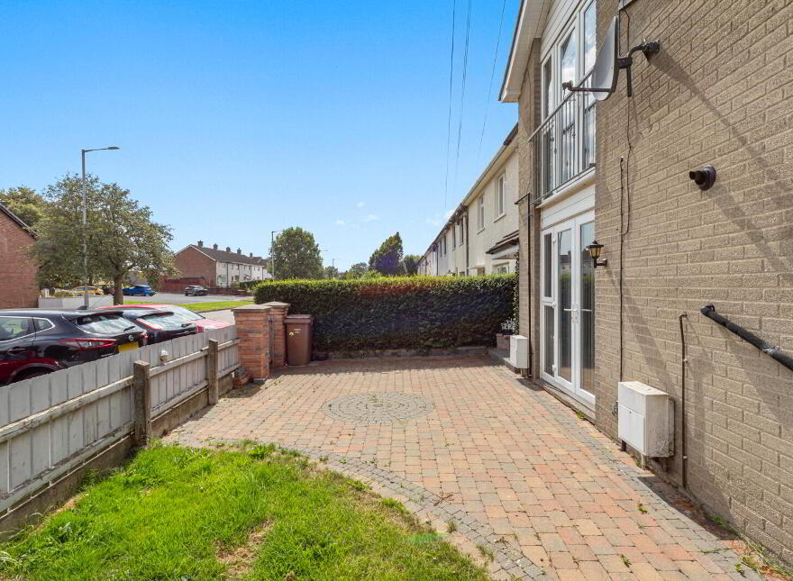 20B Craigleith Drive, Dundonald, Belfast, BT16 2QG