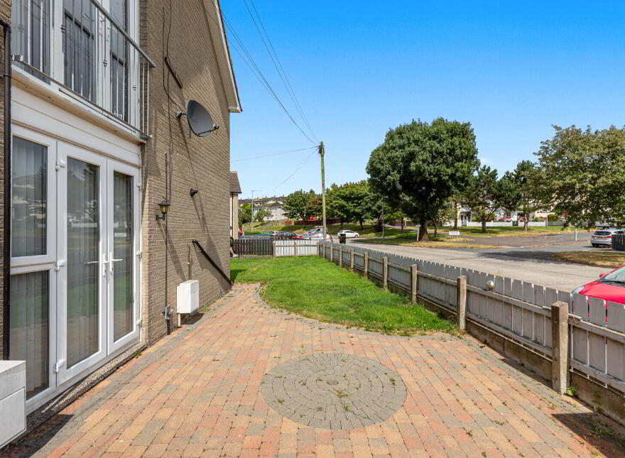 20B Craigleith Drive, Dundonald, Belfast, BT16 2QG
