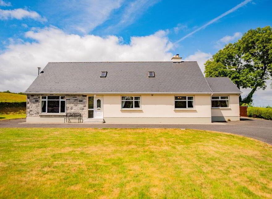 Tinnahinch, Clonaslee, R32R5P3