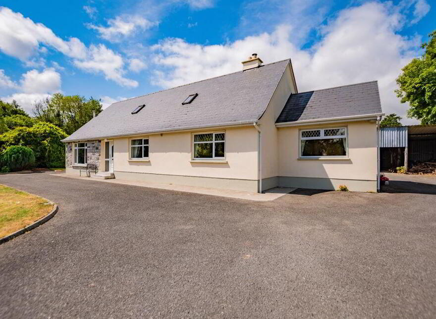 Tinnahinch, Clonaslee, R32R5P3