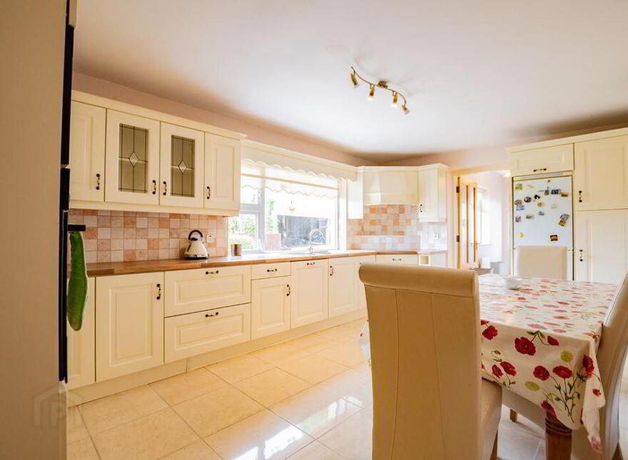 Tinnahinch, Clonaslee, R32R5P3
