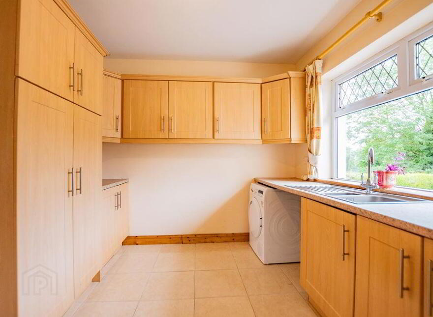 Tinnahinch, Clonaslee, R32R5P3