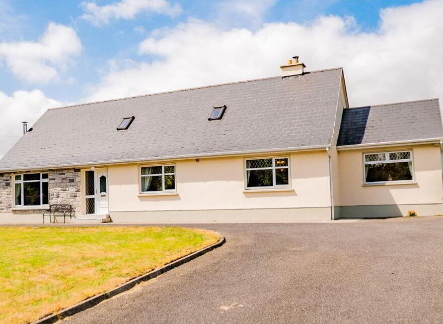 Tinnahinch, Clonaslee, R32R5P3