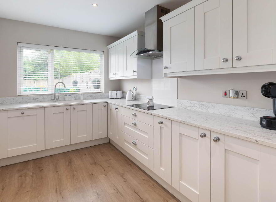 33 Laganara View, Kentstown, C15N8W9