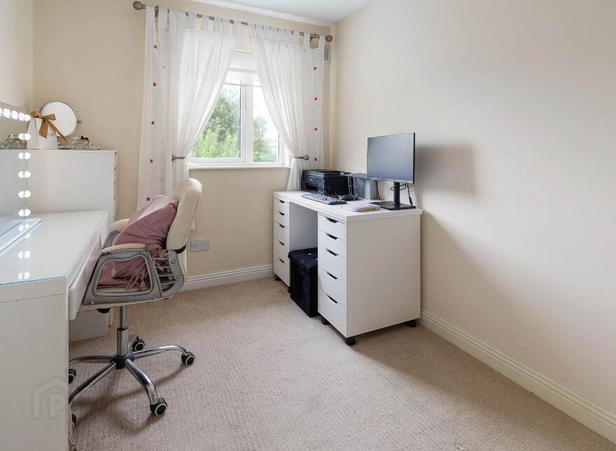 33 Laganara View, Kentstown, C15N8W9