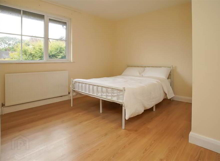 12 Hampton Place, Off Sunnyside Street, Belfast, BT7 3BZ