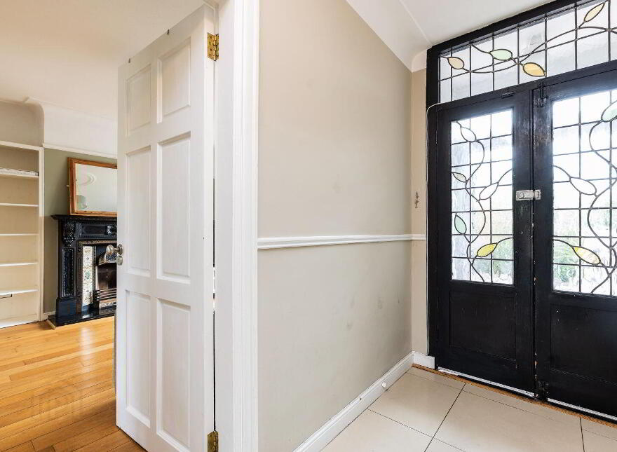 4 Calderwood Avenue, Drumcondra, D09X9T1