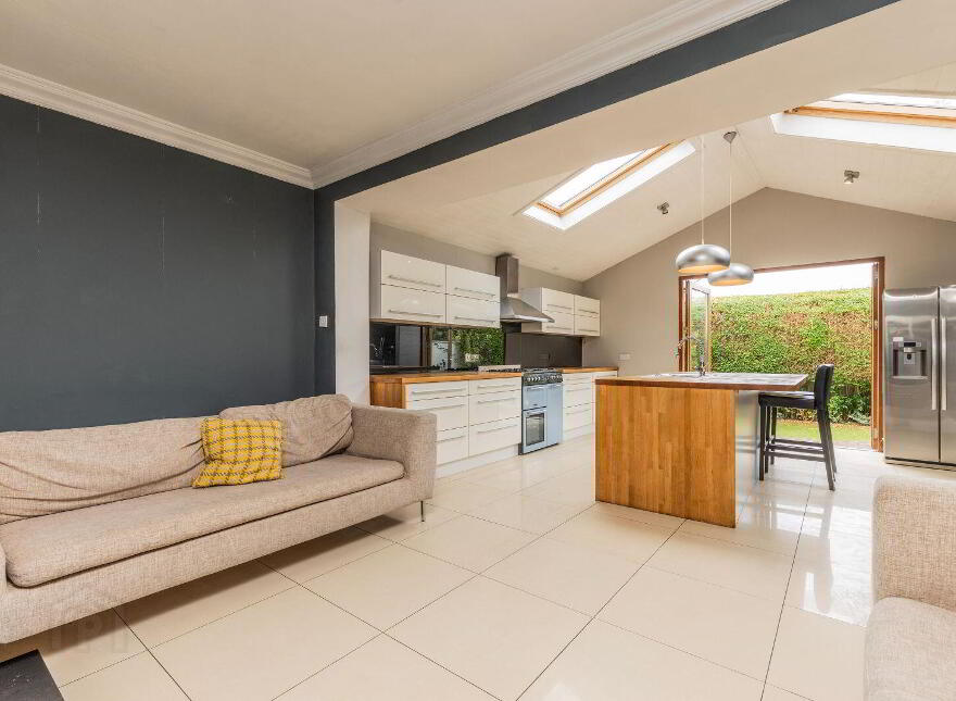 4 Calderwood Avenue, Drumcondra, D09X9T1