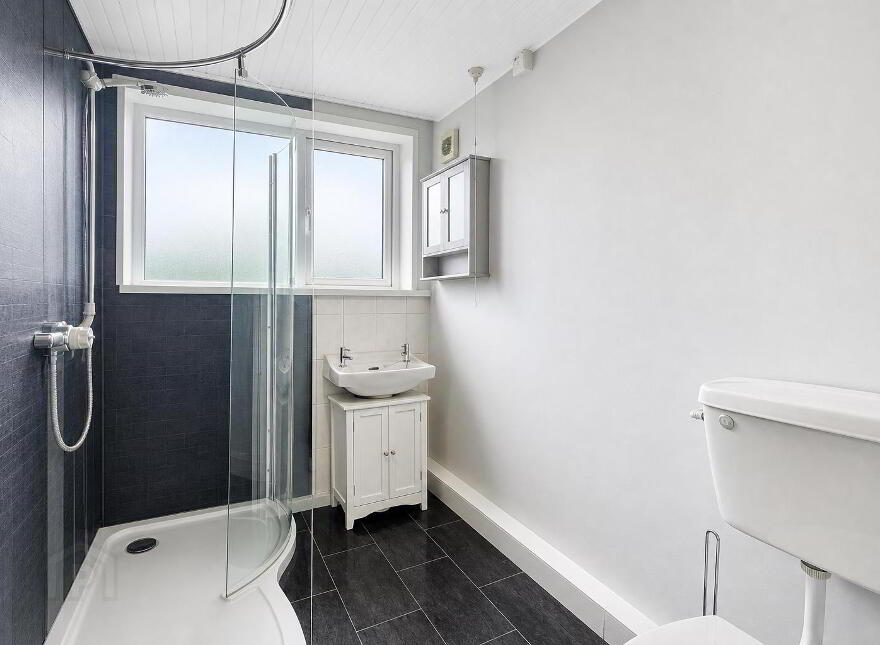 58 Scrabo Road, Newtownards, BT23 4NW