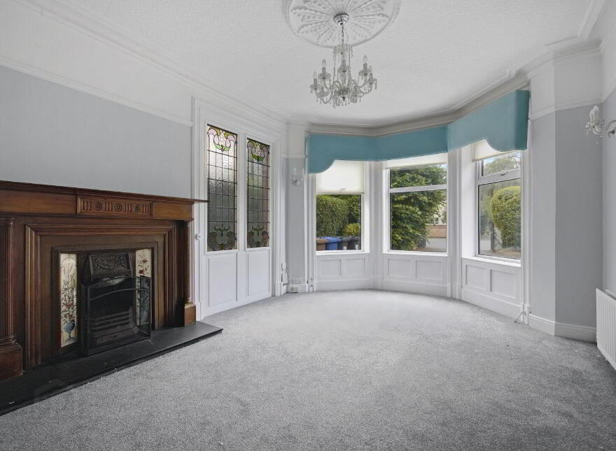 90 Balmoral Avenue, Belfast, BT9 6NY