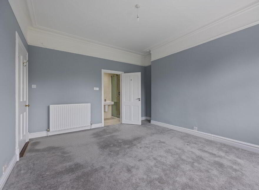 90 Balmoral Avenue, Belfast, BT9 6NY