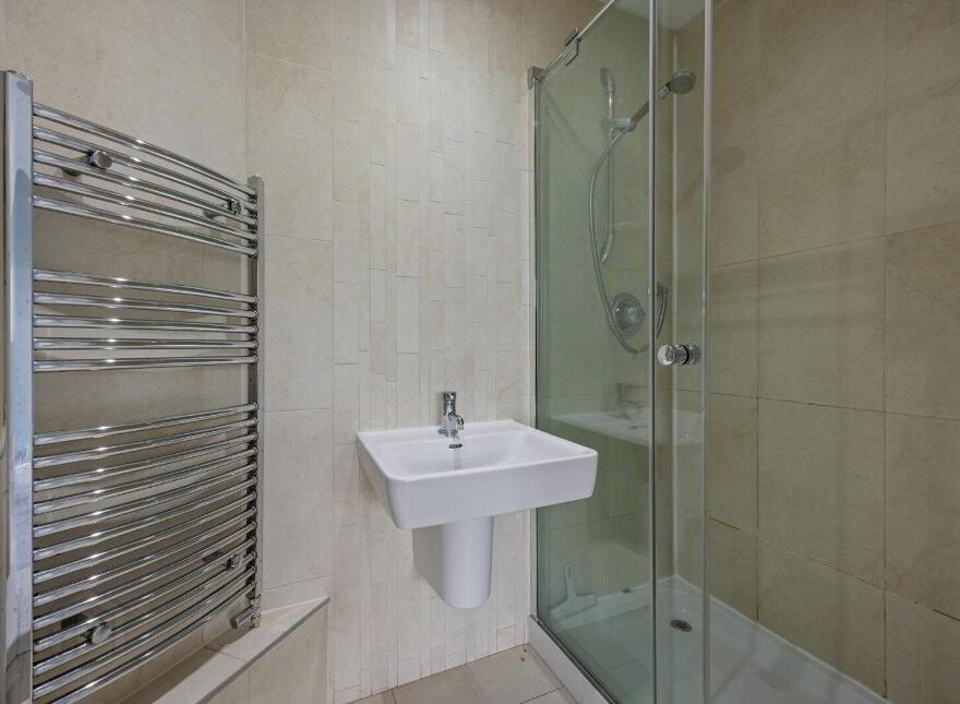 90 Balmoral Avenue, Belfast, BT9 6NY