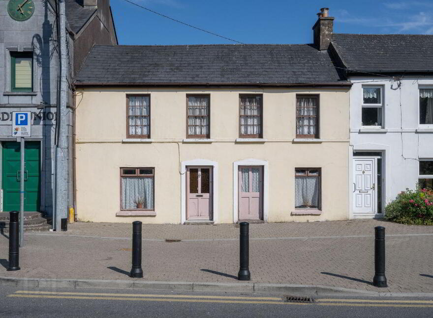 Point Road, Crosshaven, P43KH51