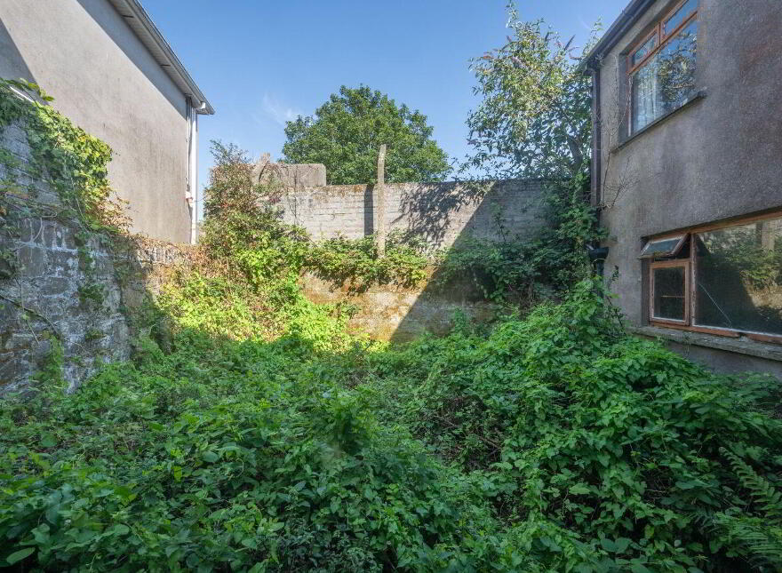 Point Road, Crosshaven, P43KH51