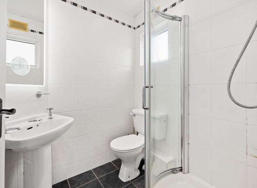42 Kerdiff Avenue, Naas, W91FAW8