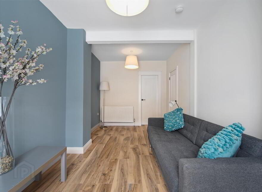 44 Lisavon Street, Belfast, BT4 1LH