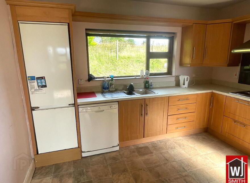 64 Carn Road, Castlederg, BT81 7UX