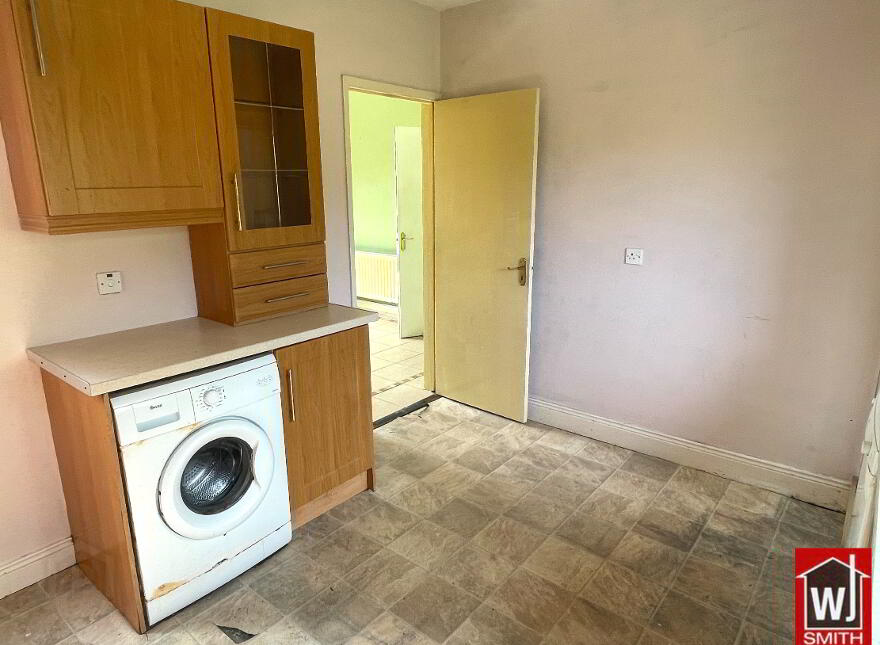 64 Carn Road, Castlederg, BT81 7UX