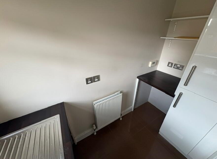 4 Shorelands Drive, Greenisland, Carrickfergus, BT38 8ZS