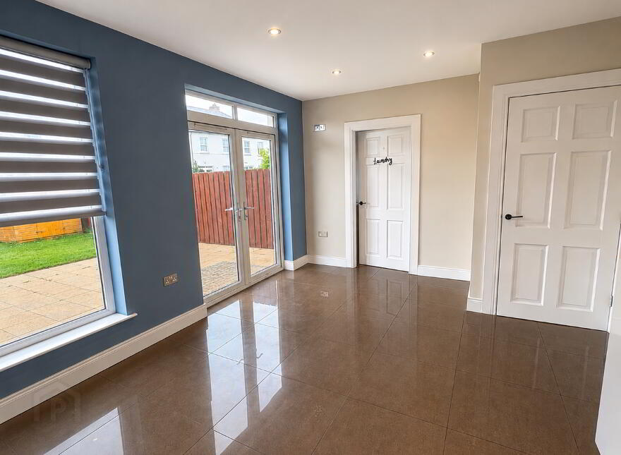4 Shorelands Drive, Greenisland, Carrickfergus, BT38 8ZS