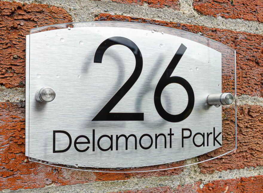 26 Delamont Park, Castlereagh, Belfast, BT6 9RJ