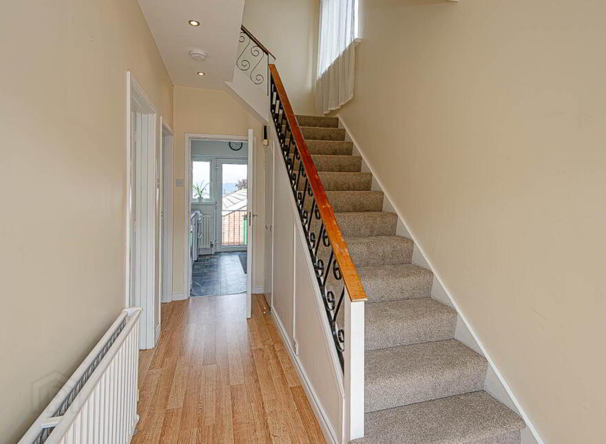 26 Delamont Park, Castlereagh, Belfast, BT6 9RJ
