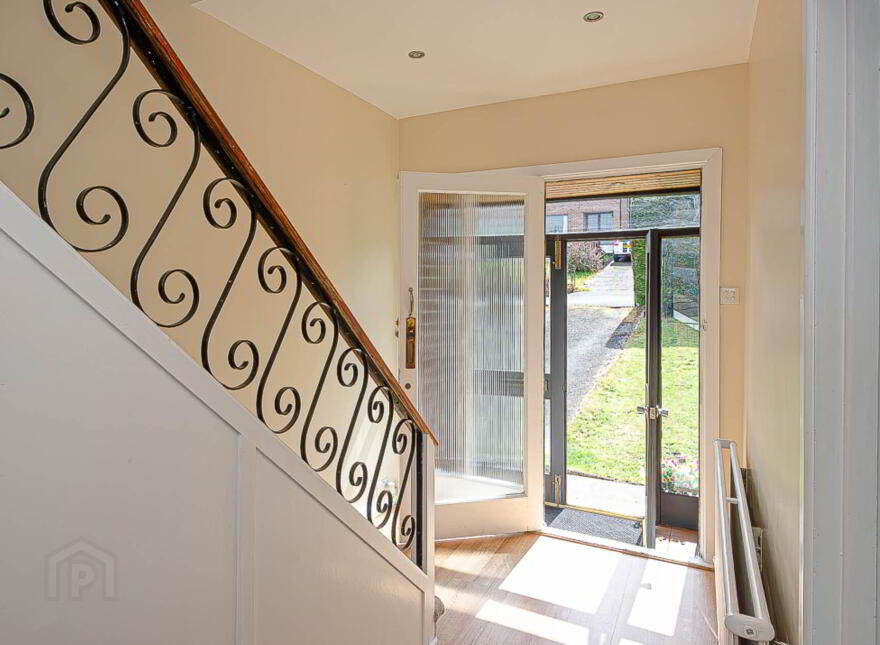 26 Delamont Park, Castlereagh, Belfast, BT6 9RJ