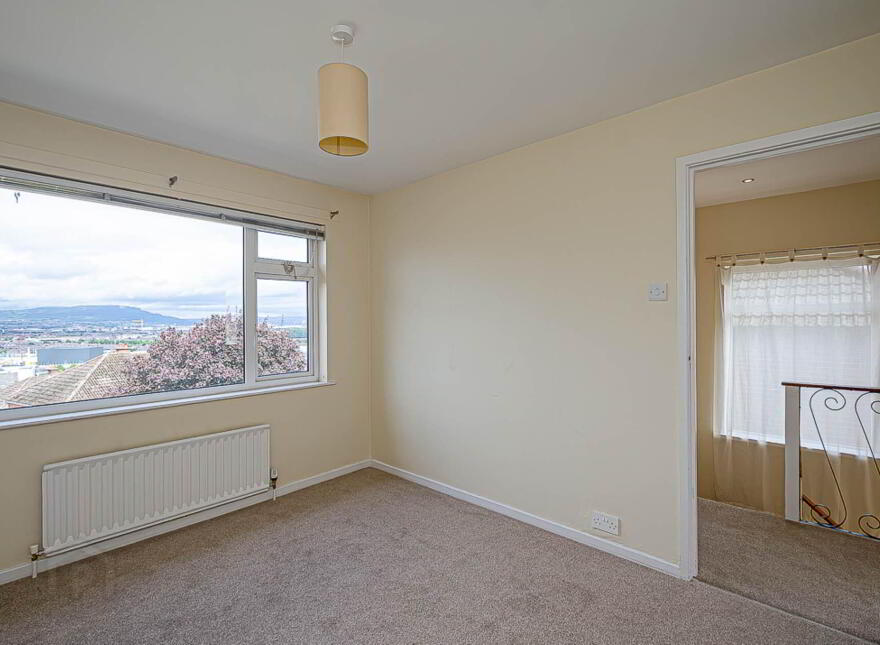 26 Delamont Park, Castlereagh, Belfast, BT6 9RJ