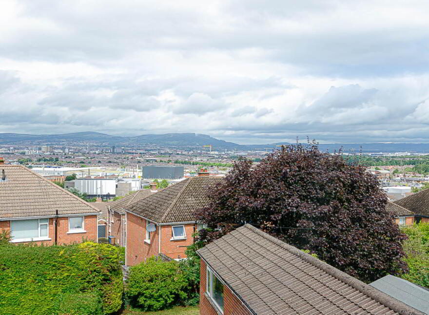 26 Delamont Park, Castlereagh, Belfast, BT6 9RJ