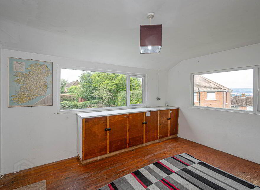 26 Delamont Park, Castlereagh, Belfast, BT6 9RJ