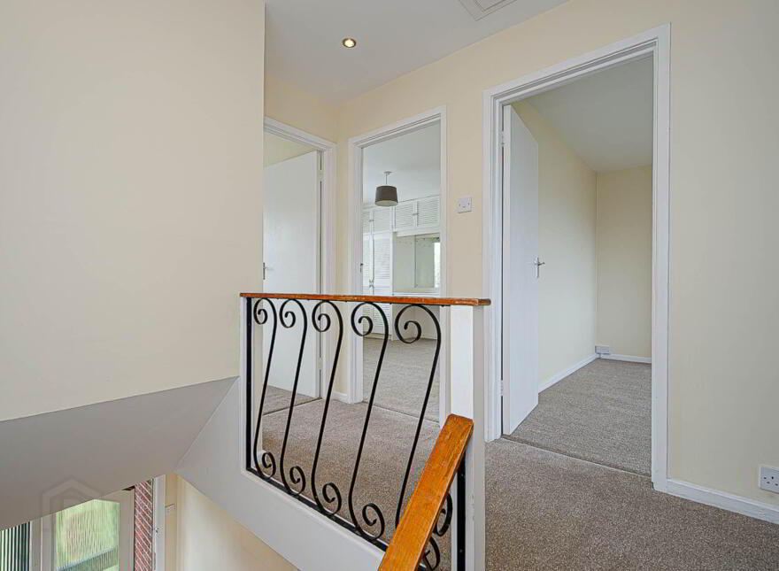26 Delamont Park, Castlereagh, Belfast, BT6 9RJ