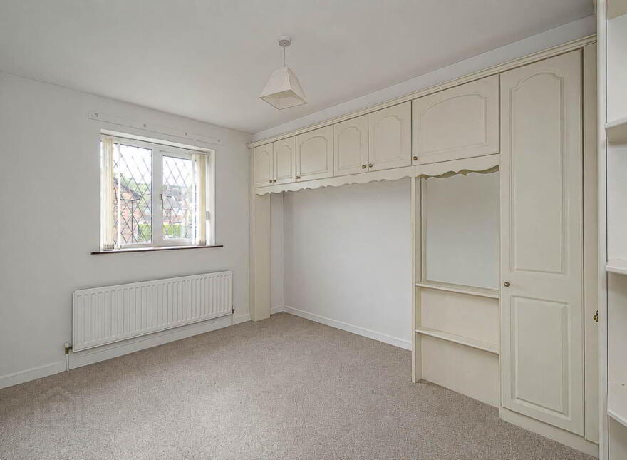22 Glenview Heights, Castlereagh, Belfast, BT5 7NE