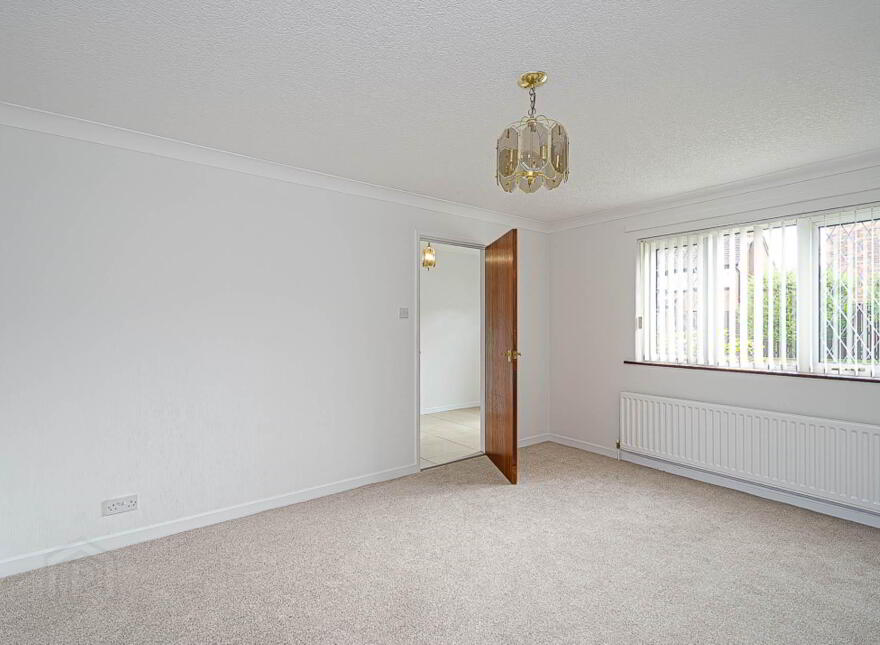 22 Glenview Heights, Castlereagh, Belfast, BT5 7NE