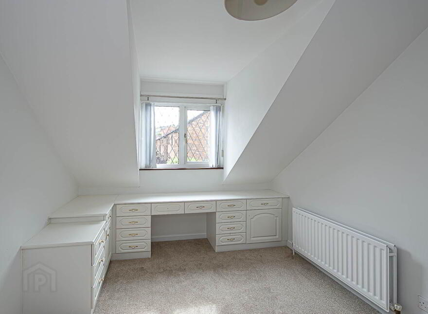 22 Glenview Heights, Castlereagh, Belfast, BT5 7NE